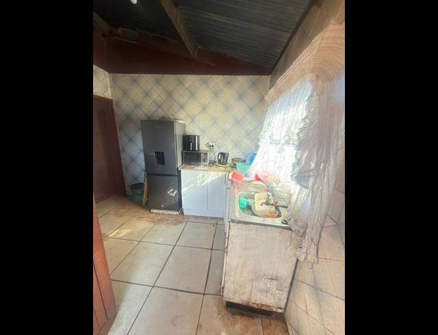 2 BEDROOM HOUSE FOR SALE IN PALIME